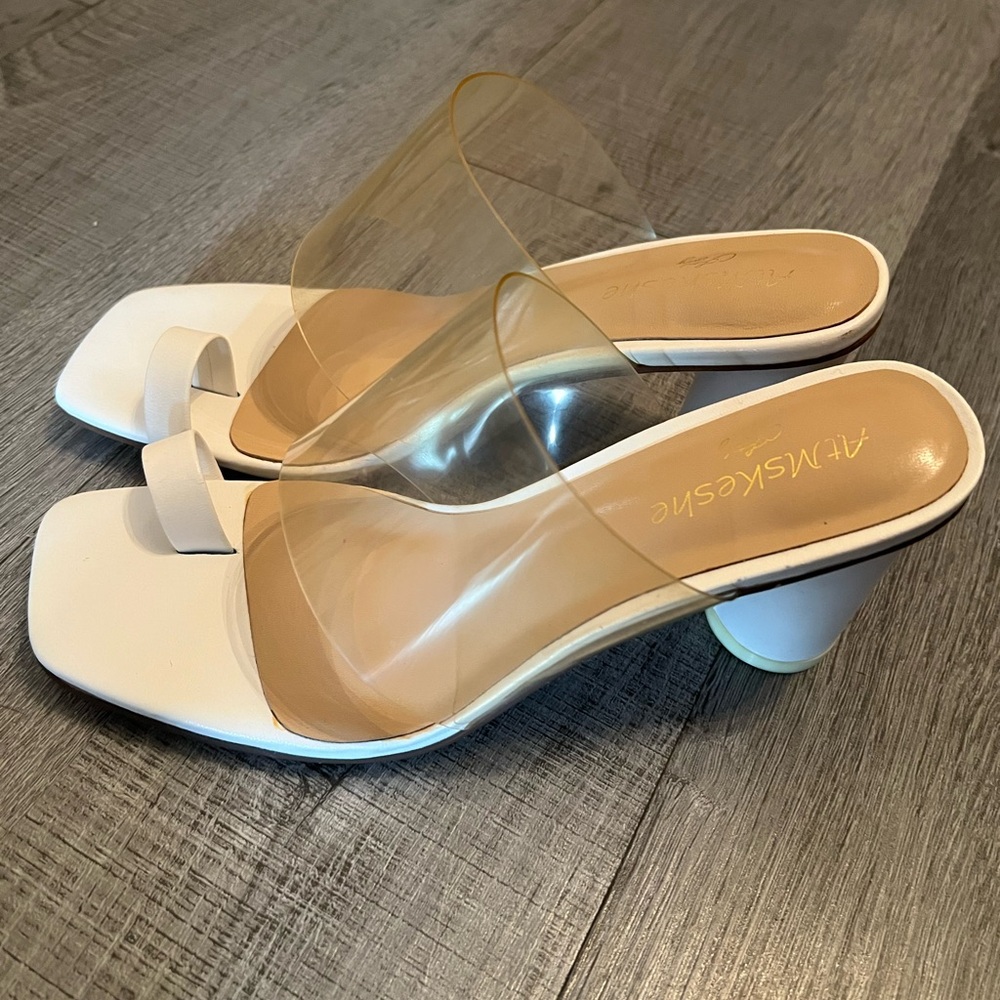 Chic White sandals